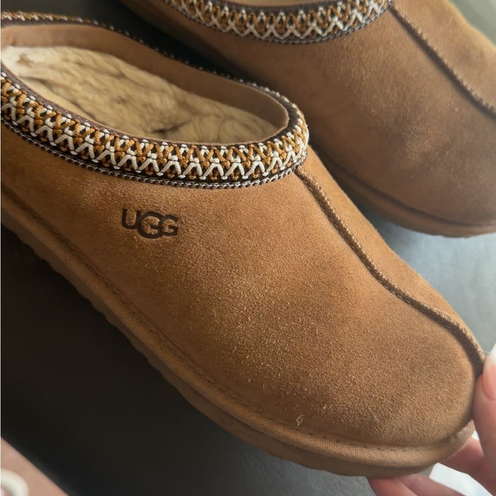 Ugg Tasman